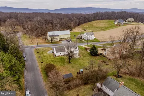 View/Area - 646 W Brubaker Valley Rd, Lititz, PA 17543 photo 6 of 6