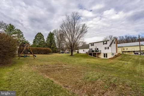 Exterior - 646 W Brubaker Valley Rd, Lititz, PA 17543 photo 11 of 11