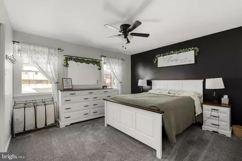 Bedroom - 646 W Brubaker Valley Rd, Lititz, PA 17543 photo 1 of 6