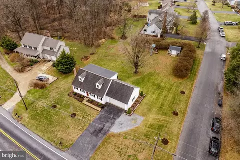 646 W Brubaker Valley Rd, Lititz, PA 17543