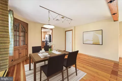 Dining - 211 Noble St, Lititz, PA 17543 photo 1 of 1