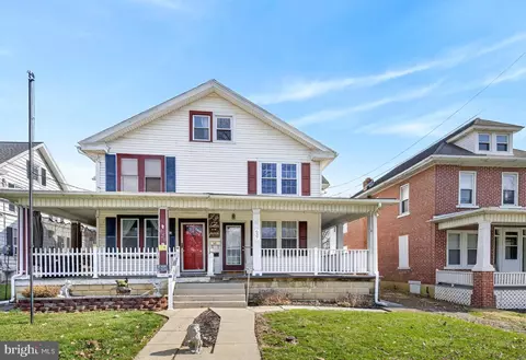 637 W Main St, Ephrata, PA 17522