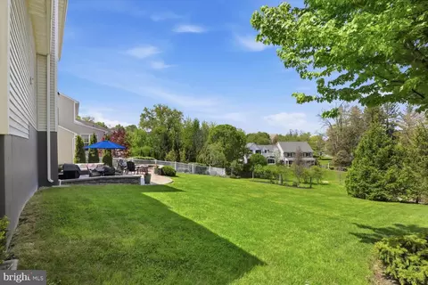 Exterior - 15 Tallgrass Path, Lancaster, PA 17602 photo 6 of 11