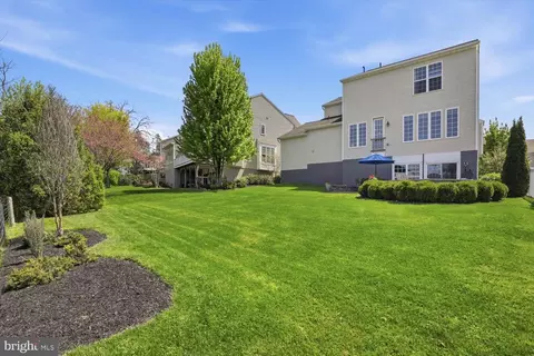 Exterior - 15 Tallgrass Path, Lancaster, PA 17602 photo 3 of 11