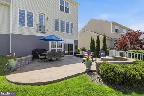Exterior - 15 Tallgrass Path, Lancaster, PA 17602 photo 5 of 11