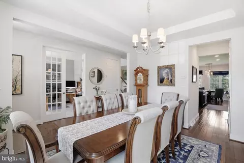 Dining - 15 Tallgrass Path, Lancaster, PA 17602 photo 2 of 2