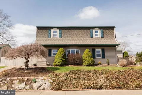 Exterior - 45 Plum St, Lititz, PA 17543 photo 6 of 19