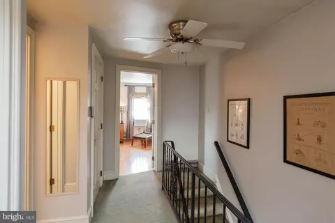 Entry Way - 45 Plum St, Lititz, PA 17543 photo 7 of 9