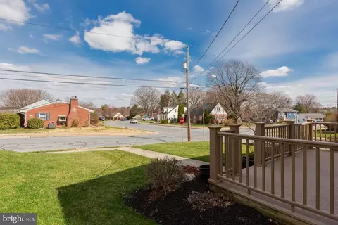 Exterior - 45 Plum St, Lititz, PA 17543 photo 11 of 19