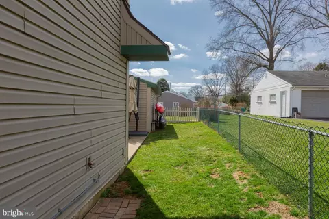 Exterior - 45 Plum St, Lititz, PA 17543 photo 18 of 19