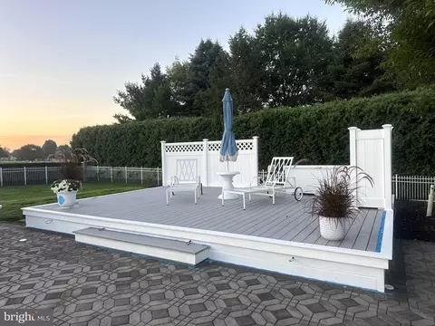 Exterior - 1000 Bluestone Dr, Lititz, PA 17543 photo 32 of 34