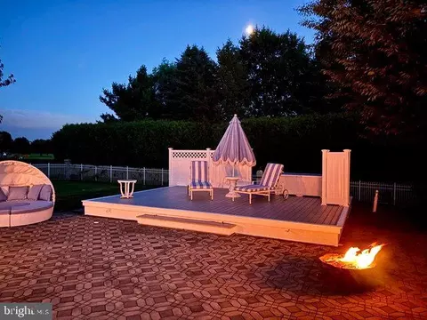 Exterior - 1000 Bluestone Dr, Lititz, PA 17543 photo 30 of 34