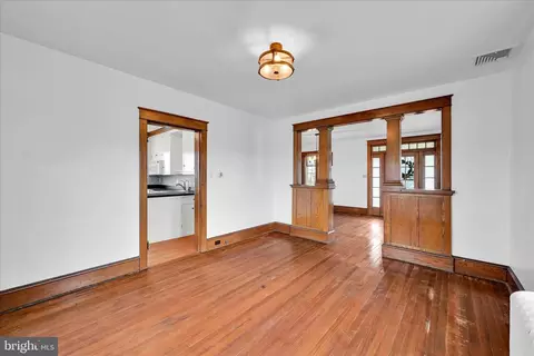 Living - 301 E Meadow Valley Rd, Lititz, PA 17543 photo 3 of 3