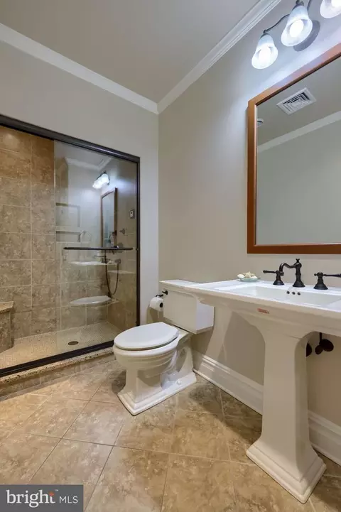 Bath - 388 Wheatfield Dr, Lititz, PA 17543 photo 9 of 9