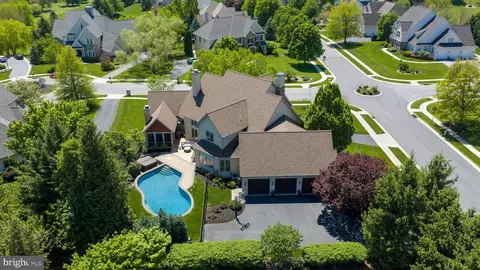 View/Area - 388 Wheatfield Dr, Lititz, PA 17543 photo 5 of 9