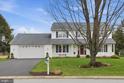 105 Park Pl, Landisville, PA 17538