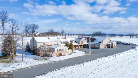 113 Black Horse Rd, Paradise, PA 17562