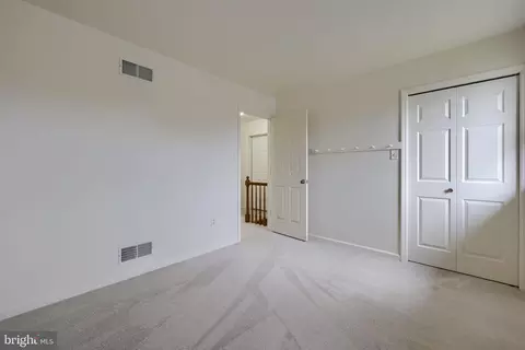 Bedroom - 1001 Rebecca Dr, Lititz, PA 17543 photo 3 of 5