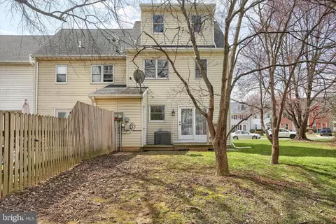Exterior - 339 Cardinal Rd, Lititz, PA 17543 photo 6 of 8