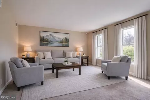 Living - 339 Cardinal Rd, Lititz, PA 17543 photo 1 of 3