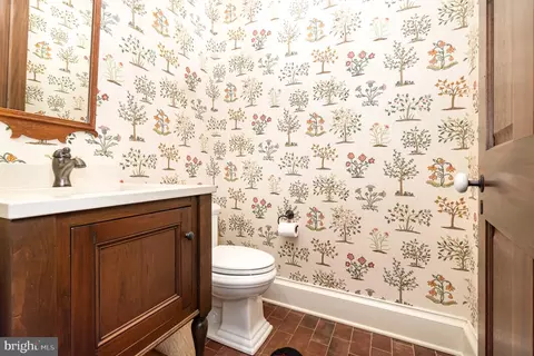 Bath - 280 Blantz Rd, Lititz, PA 17543 photo 6 of 6