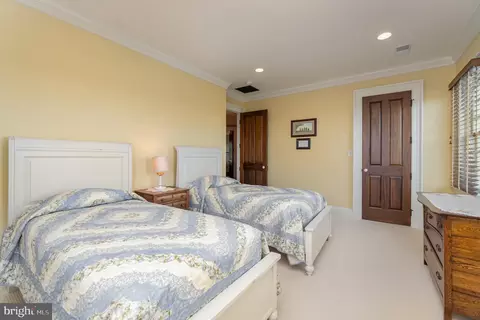 Bedroom - 280 Blantz Rd, Lititz, PA 17543 photo 7 of 11