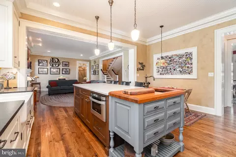 Kitchen - 280 Blantz Rd, Lititz, PA 17543 photo 5 of 10
