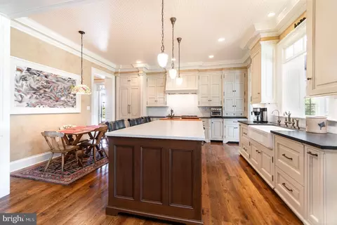 Kitchen - 280 Blantz Rd, Lititz, PA 17543 photo 6 of 10