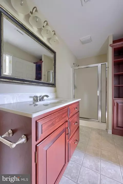 Bath - 210 Stevens Rd, Stevens, PA 17578 photo 6 of 6
