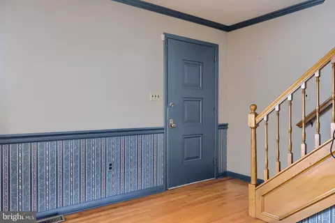 Entry Way - 210 Stevens Rd, Stevens, PA 17578 photo 3 of 4