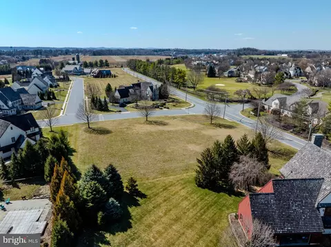 902 Bent Creek Dr, Lititz, PA 17543 photo 16