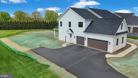 Other - 513 Cheltenham Ct, Lititz, PA 17543 photo 1 of 17