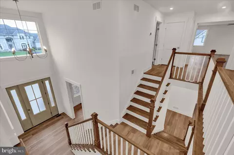 Entry Way - 513 Cheltenham Ct, Lititz, PA 17543 photo 10 of 14