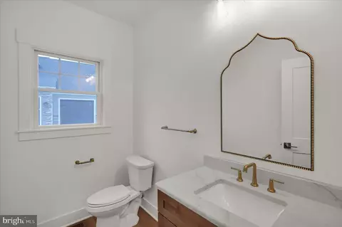 Bath - 513 Cheltenham Ct, Lititz, PA 17543 photo 1 of 6