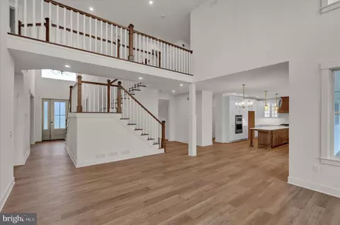 Entry Way - 513 Cheltenham Ct, Lititz, PA 17543 photo 7 of 14
