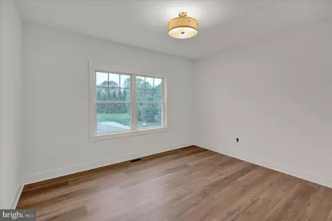 Bedroom - 513 Cheltenham Ct, Lititz, PA 17543 photo 1 of 7