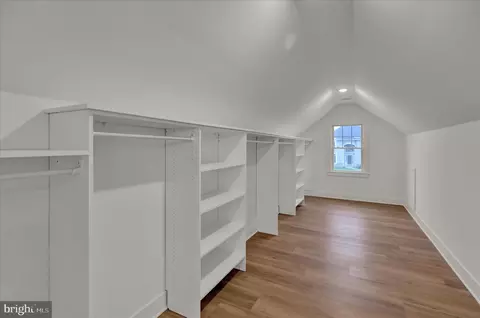 Entry Way - 513 Cheltenham Ct, Lititz, PA 17543 photo 13 of 14