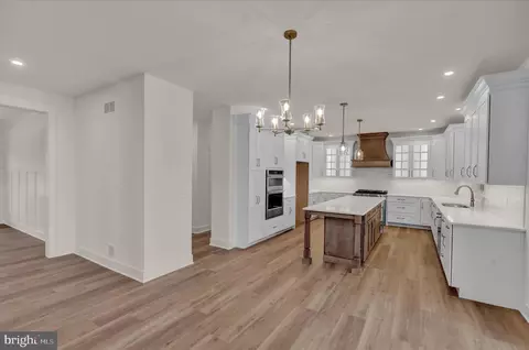 Entry Way - 513 Cheltenham Ct, Lititz, PA 17543 photo 1 of 14