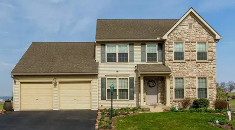 47 Dawkins Dr, East Earl, PA 17519