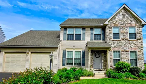 47 Dawkins Dr, East Earl, PA 17519