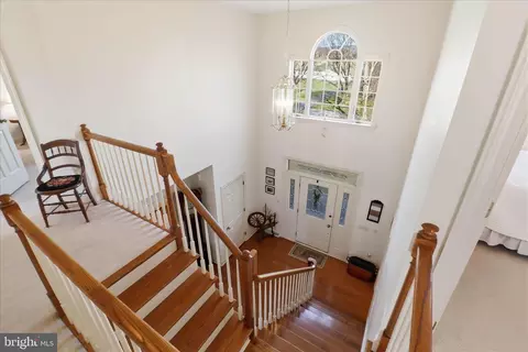 Entry Way - 364 Evans Rd, Lititz, PA 17543 photo 7 of 9