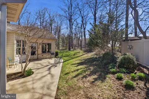 Exterior - 364 Evans Rd, Lititz, PA 17543 photo 10 of 12