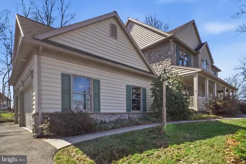 Exterior - 364 Evans Rd, Lititz, PA 17543 photo 4 of 12