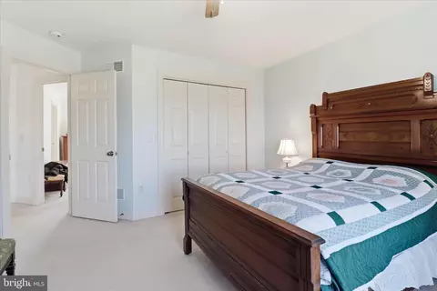 Bedroom - 364 Evans Rd, Lititz, PA 17543 photo 4 of 6