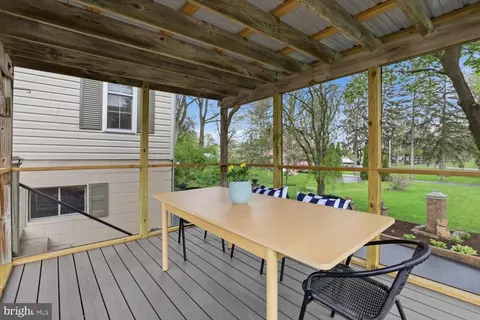 Exterior - 135 S Cedar St, Lititz, PA 17543 photo 7 of 14