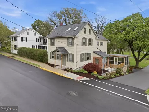 Exterior - 135 S Cedar St, Lititz, PA 17543 photo 14 of 14