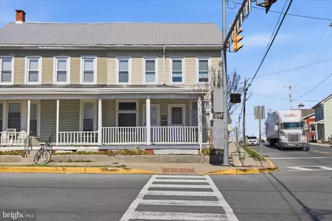 401 Main St, Denver, PA 17517