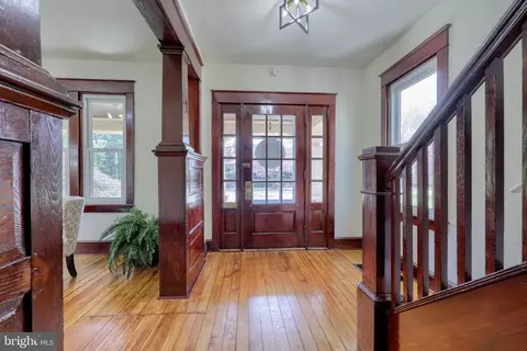 Entry Way - 631 S Broad St, Lititz, PA 17543 photo 1 of 13