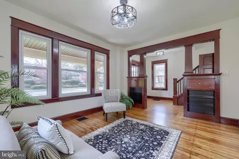 Living - 631 S Broad St, Lititz, PA 17543 photo 4 of 4