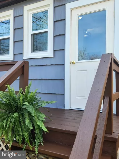 Exterior - 631 S Broad St, Lititz, PA 17543 photo 9 of 11